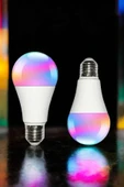 Renk Değiştirebilen RGB Işıklı Led Ampul A+Enerji 15 Watt Led Işık thumbnail 4