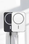 Kablosuz Şarj Aleti Magsafe Araç Içi Manyetik Şarj 15W İOS Uyumlu thumbnail 1