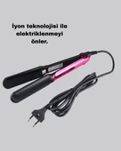 Profesyonel İyon Teknolojili Saç Düzleştirici – 220°C Hızlı Isınma ve LED Ekranlı Tasarım thumbnail 4