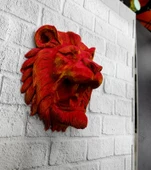 Dekoratif Asılabilir Aslan Başı 3D Duvar Heykeli Gold Red 20x21 cm thumbnail 1