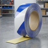 Reflektörlü Bant 5cm x 10 Metre Mavi Beyaz Gece Görünürlüğü Artıran Güçlü Yapışkanlı Güvenlik Uyarı Şeridi thumbnail 2