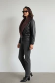 Bordo Kürk Yakalı Siyah Deri Mont thumbnail 3