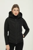 Kadın Siyah Kapüşonlu Cepli Rahat Termal Kontrast Şişme Mont thumbnail 5