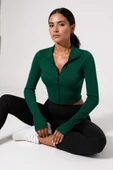 Kadın Yeşil Uzun Kol Fermuarlı Parmak Geçme Detaylı Dik Yaka Crop Top Bluz thumbnail 2