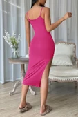 Kadın Fuşya Yırtmaçlı Diz Altı Vücüdu Saran Gecelik thumbnail 3