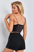 Kadın Siyah Yanları ve Sırtı Dantel Detaylı Çift Sıra İnce Lastikli Şortlu Gecelik Takım thumbnail 3