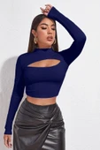 Kadın Lacivert Göğüs Dekolteli Uzun Kollu Cut Out Crop Top Bluz thumbnail 3