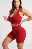 Kadın Kırmızı Yüksek Bel Çapraz Sırt Detaylı Şortlu Gecelik Takım - Modern, Konforlu ve Günlük Kombinlere Uygun thumbnail 2