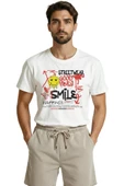 ''Streetwear Good Vibes'' ve ''Smile'' Yazılı Graffiti Temalı Premium Erkek Tişört thumbnail 1
