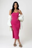 Kadın Fuşya Yırtmaçlı Diz Altı Vücüdu Saran Gecelik thumbnail 1