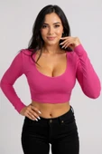 Kadın Fuşya Uzun Kol Kare Yaka Crop Top Bluz - Şık, Rahat ve Kolay Kombinlenebilir thumbnail 2