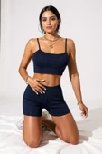Kadın Lacivert Şortlu Kaşkorse Gecelik Takım - Modern, Konforlu ve Günlük Kombinlere Uygun thumbnail 2