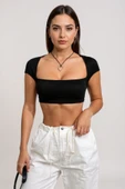Kadın Lacivert Göğüs Dekolteli Uzun Kollu Cut Out Crop Top Bluz thumbnail 2