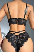 Kadın Siyah Kalp Tokalı Çapraz Lastik Detaylı Dantel İç Çamaşır Takımı thumbnail 2