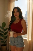 Kadın Kırmızı Kare Yaka Crop Top Bluz - Şık, Rahat ve Kolay Kombinlenebilir thumbnail 3