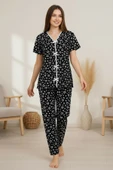 Kadın Siyah Kalp Desenli Fiyonklu Kısa Kollu Uzun Pijama Takımı thumbnail 1
