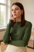 Kadın Haki Yeşili Parmak Detaylı Esnek Uzun Kollu Body thumbnail 1
