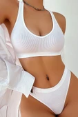 Kadın Beyaz Desteksiz Seamless Tangalı İç Çamaşır Takımı - Modern, Konforlu thumbnail 5