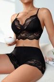 Kadın Siyah Kaşkorse ve Dantel Detaylı Şortlu Gecelik Takım thumbnail 3