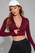 Kadın Bordo Uzun Kol Fermuarlı Parmak Geçme Detaylı Dik Yaka Crop Top Bluz thumbnail 1