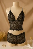Kadın Siyah Dantel Bralet Şort Takımı - Şık, Zarif ve Feminen İç Giyim thumbnail 5
