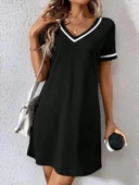 MDB Kadın Kısa Kollu V çizgili Yakalı Kısa Viskon Elbise thumbnail 4