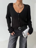 Küçük düğmeli küçük örgülü triko hırka siyah thumbnail 1