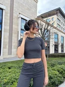 Bol paça pantolonlu alt üst takım thumbnail 3