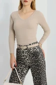 V yaka kaşkorse bluz bej a3699 thumbnail 1