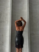 Altı dantelli straplez deri elbise siyah w240419 thumbnail 4