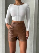 Parçalı cepli deri şort taba w26312 thumbnail 2