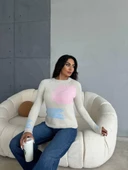 Bıyıklı triko kazak beyaz thumbnail 4