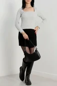 Çerçeve yaka kaşkorse bluz gri thumbnail 2