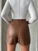 Parçalı cepli deri şort taba w26312 thumbnail 3