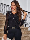 Kadın Uzun Kollu V Yakalı Dantelli Taşlı Sandy Bluz thumbnail 1