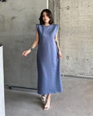 Vatkalı elbise thumbnail 1