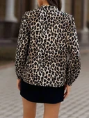 Kadın Uzun Kollu Yakadan Bağcıklı Leopar Desenli Süprem Bluz thumbnail 4