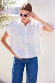 20262 Kısa Kol Çizgili Gömlek - Beyaz thumbnail 1