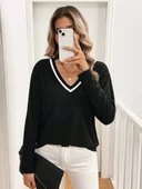 Kadın Uzun Kollu V Yakalı Viskon Iki Iplik Bluz thumbnail 2