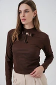Kurdale Detay Uzun Kollu Bluz 977 - Kahverengi thumbnail 3