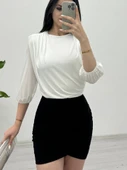 İçi Tulumlu Omuzdan Büzgülü Vatkalı Sendy Bluz -Beyaz thumbnail 1