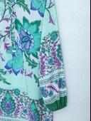 Çiçek Desenli Yarım Düğmeli Pamuk Viskon Tunik -Yeşil thumbnail 1