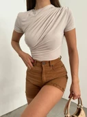 Çapraz Büzgülü Kısa Kol Sandy Bluz -Bej thumbnail 1