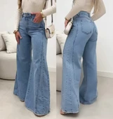 Kadın Yüksek Bel Paçaya Doğru Geniş Kesimli Kot Pantolon thumbnail 1