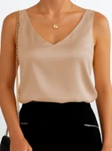 V Yaka Sıfır Kol Saten Bluz -Bej thumbnail 1