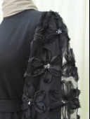 Kabartma Çiçekli Tül Kollu Kemerli Elbise -Siyah thumbnail 2