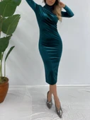 Yarım Boğazlı Kadife Elbise -Zümrüt thumbnail 1