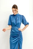 Mavi Büzgülü Saten Elbise thumbnail 2