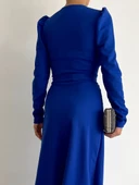 Krep Kumaş Midi Boy Kuşaklı Uzunkol Elbise thumbnail 9