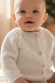 0-1 Yaş Örgü Beyaz Kırçıllı Desen Bebek Hırkası thumbnail 1